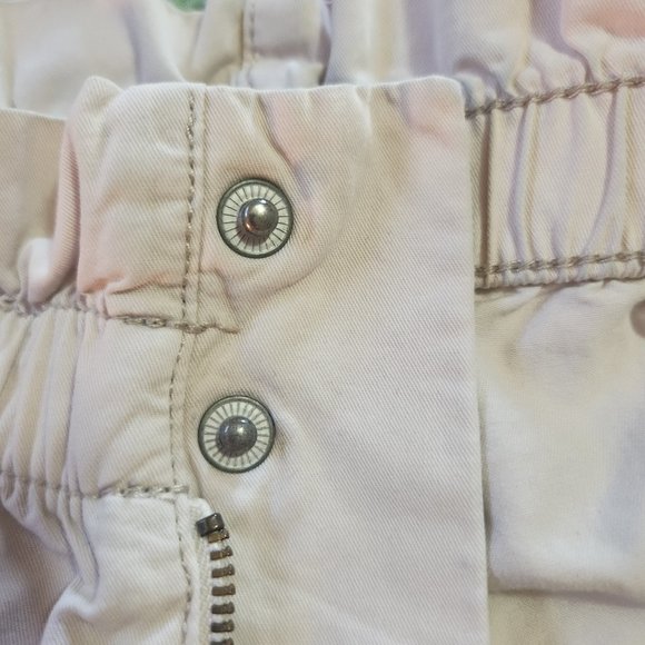 Abercrombie & Fitch Gathered Waist Cargo Pants - Size XS - Cream/Beige - Picture 9 of 15